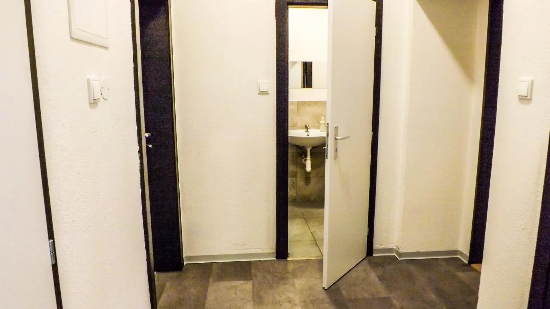 Rum i privatbostad Romanticky Pokojicek V Podkrovi R5 Prag