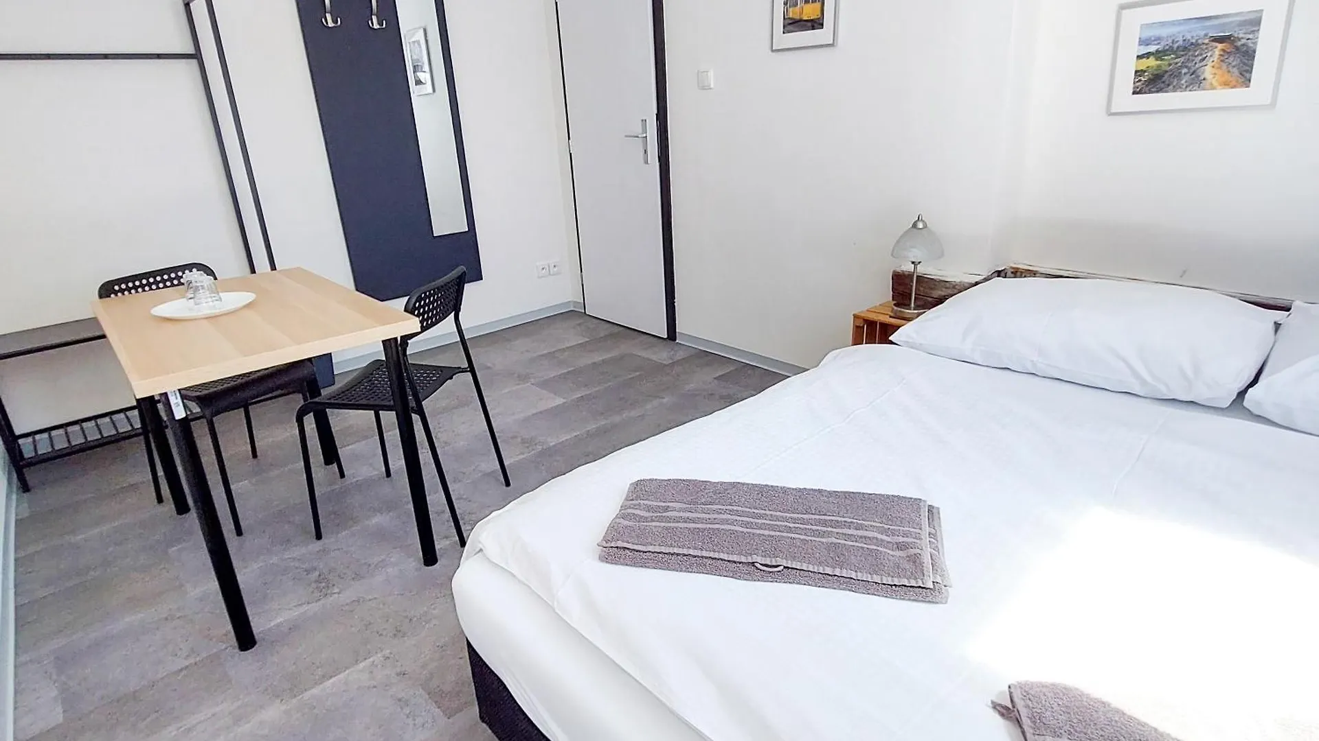 Pansiyon Romanticky Pokojicek V Podkrovi R5 Prag